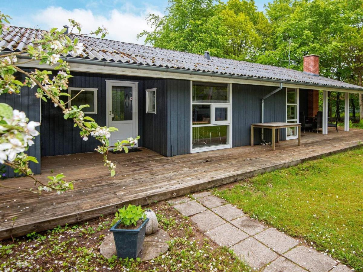 6 Person Holiday Home In Glesborg Fjellerup Strand Exteriér fotografie